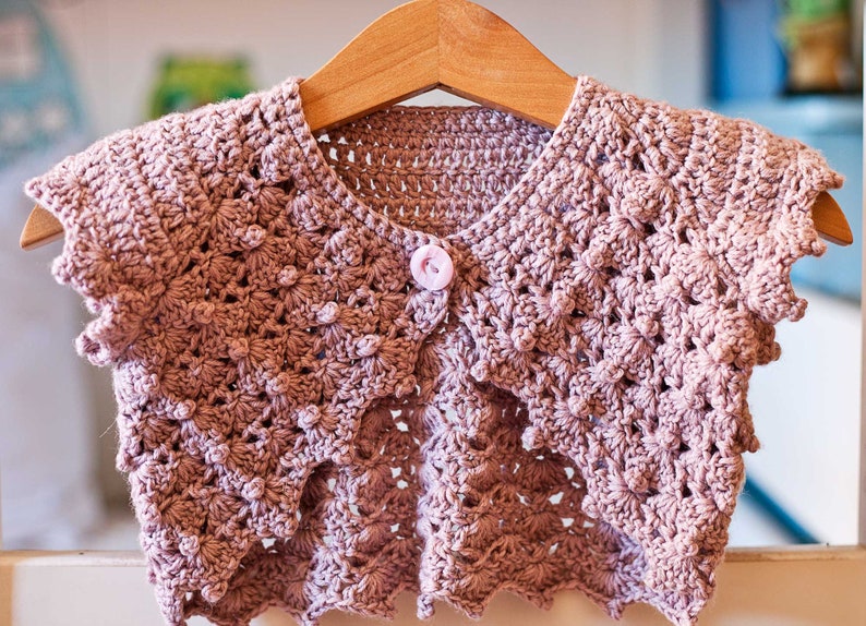 Gehaakt PATROON - Like a Cloud Bolero - Vest (maten baby's tot 6 jaar) (alleen in het Engels) afbeelding 1