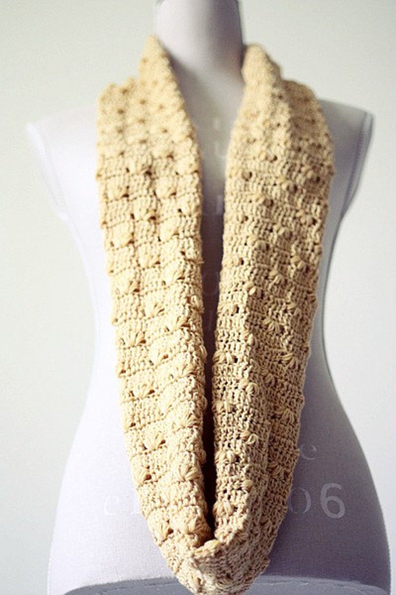 Crochet PATTERN Petal Infinity Scarf Cowl image 4