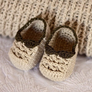 Crochet PATTERN Choco Baby Blanket and Booties English only image 4
