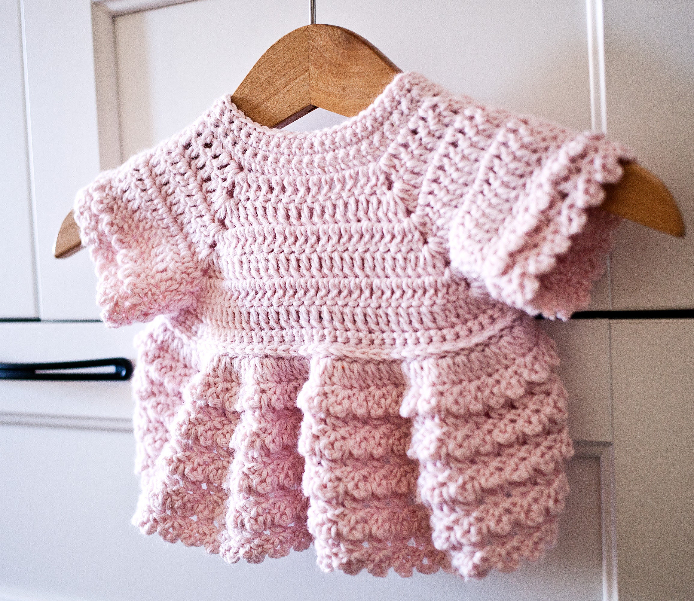 Crochet PATTERN - Flutter Sleeve Shrug - Cardigan (sizes