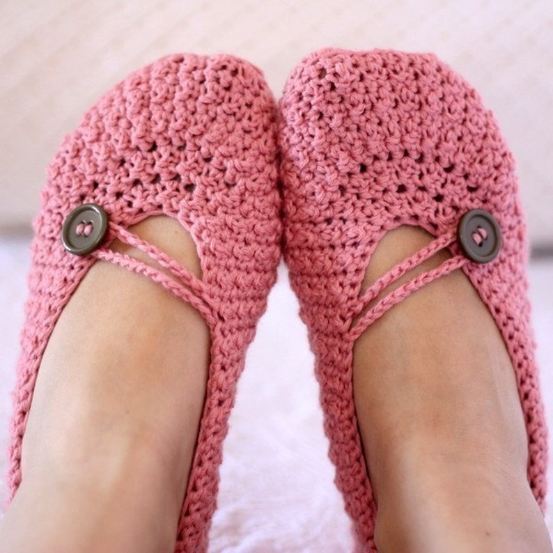 Crochet PATTERN Pretty in Pink Ladies Slippers English only image 1