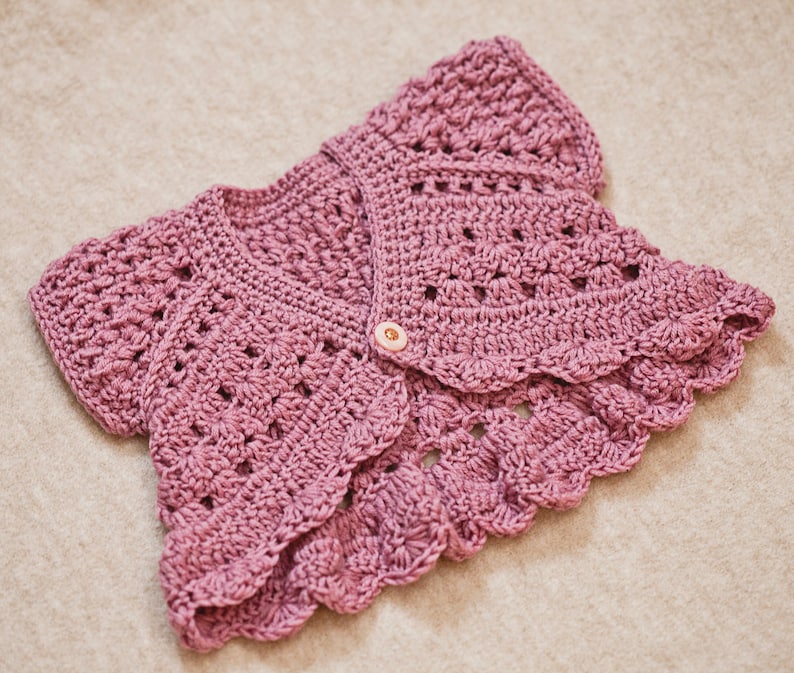 PATRON au crochet Butterfly Shrug Cardigan tailles bébé jusqu'à 6 ans en anglais seulement image 1