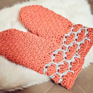 Crochet PATTERN Homeycomb Mittens adult, child and toddler sizes included English only image 3