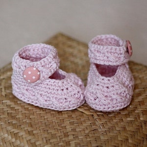 Crochet PATTERN Polka Dot Baby Mary Janes English only image 4