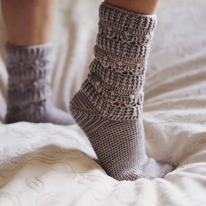 Crochet PATTERN for socks Pearl Socks English only image 3