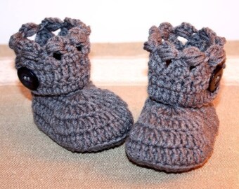 Crochet PATTERN - Holiday Boots (English only)