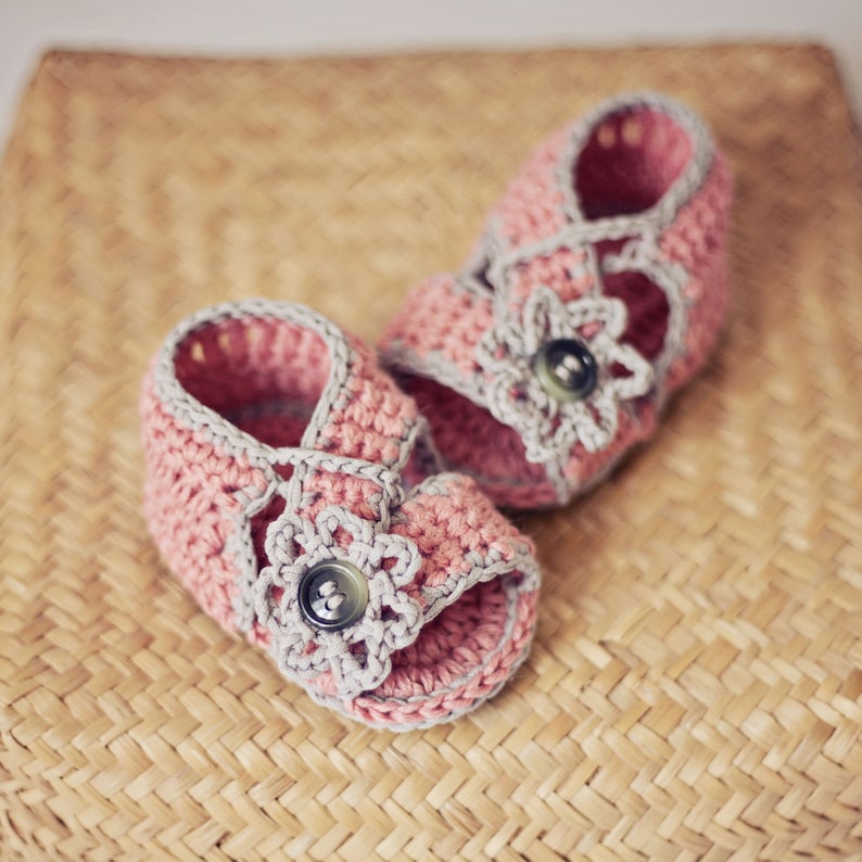 Crochet PATTERN Diagonal Strap Sandals English only image 2