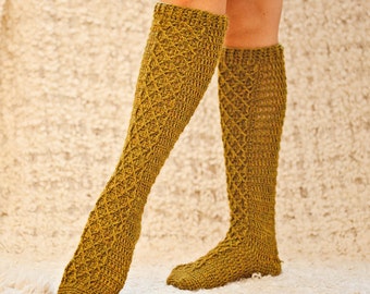 Crochet PATTERN - Knee High Diamond Socks (English only)