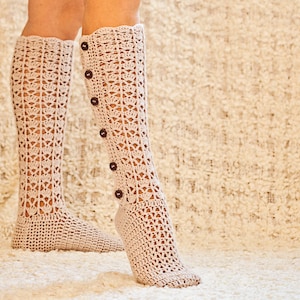 Crochet PATTERN - Knee High Buttoned Socks (English only)