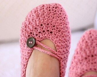 Crochet PATTERN Pretty in Pink Ladies Slippers (english Only)