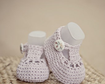 Crochet PATTERN - Charlotte Booties (English only)