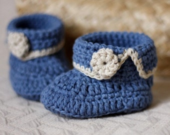 Crochet PATTERN for baby booties - Short Cuff Baby Boots (English only)