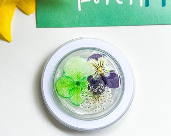 Handmade Real Hydrangea Flower Resin Phone Grip, Magnetic Dried Pansy Grip For Kindle, Pressed Strawberry Fruit Folding Base, Christmas Gift