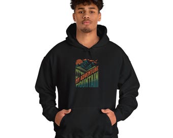 Sudadera con capucha Adventure Mountain: Sudadera estampada unisex