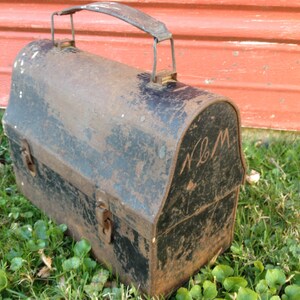 METAL LUNCH BOX, Rusty Crusty Domed Lunchbox,Industrial Lunchbox,Lunchbox w Initials,NLMs Work Lunchbox,Used Lunchbox,Organizer,Supply image 2