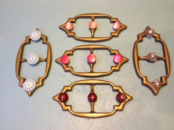 Brass…..Vintage brass belt or scarf accessory Vintage Long Hanging Tie Rack Belt Rack Scarf Rack Wood  main image 4