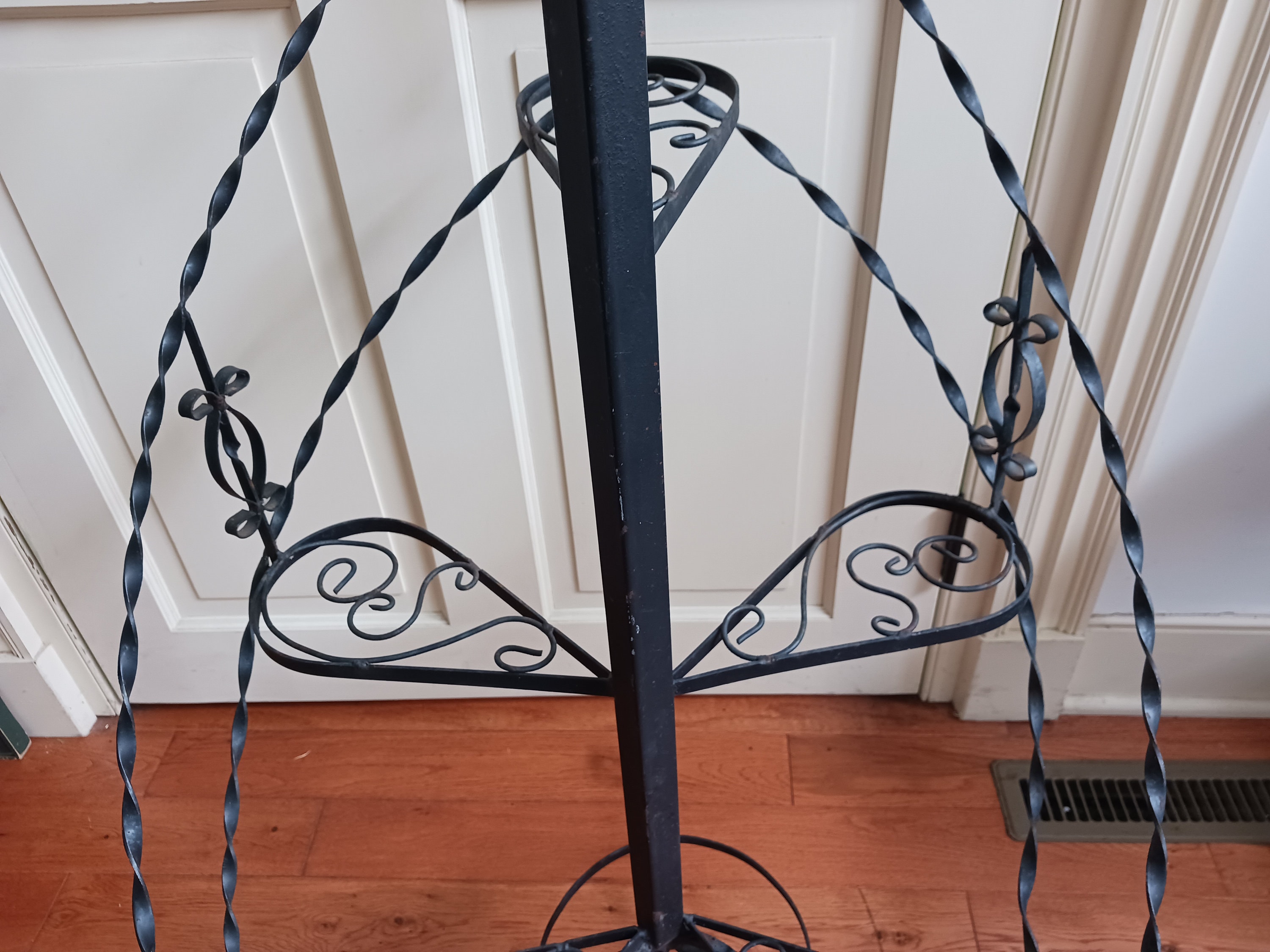 Antique 3tier IRON PLANT STAND Gothic Plant Stand,stair Step Plant