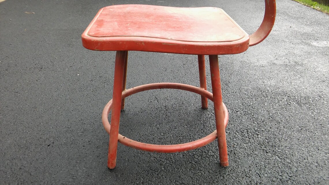 RED METAL CHAIR Shop Chairshort Red Metal Chairindustrial Etsy