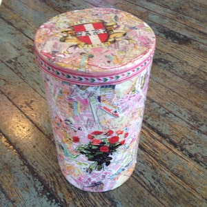 Decopauged VIENNA MAP CONTAINER, Repurposed Quaker Oats Box,Shabby Chic Decor,Decoupaged Art,Maps,Tourist Maps,Yarn Storage,Rose Petal