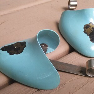 Sale* SMALL SHOE STRETCHER, Vintage Pr Shoe Stretchers,Boudior,Shoe Accessories,Shoe Trees,Stretchers,Aqua Shoe Stretchers
