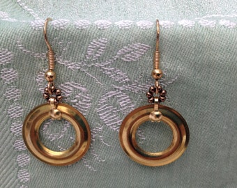VintGROMMET EARRINGS FREE Shipping Brass Hardware Dangles,Grommet Maddness,Brass Grommet Earrings,Repurposed Hardware,Industrial Chic