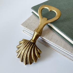 Brass bottle opener shell, bar accessories, vintage 60s, mid-century modern, shell cap lifter, maritime, gift idea, handmade