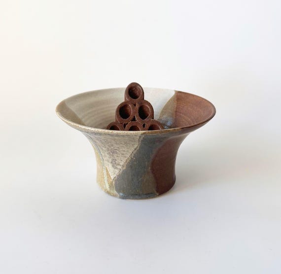 Studio Keramik Ikebana Vase, Blumen Steckvase, Ikebana Schale, Lochvase, Japandi Stil, Handarbeit, Handwerkskunst, Studio Töpferei, Vintage