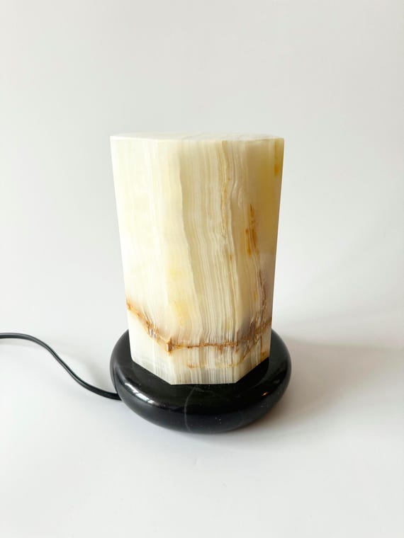 Mid Century Onyx Tischlampe, Achteckige Tischlampe Minimalist, Alabaster, Marmor, Onyx Lampe, Steinlampe, Handarbeit, Vintage Italien 1960er