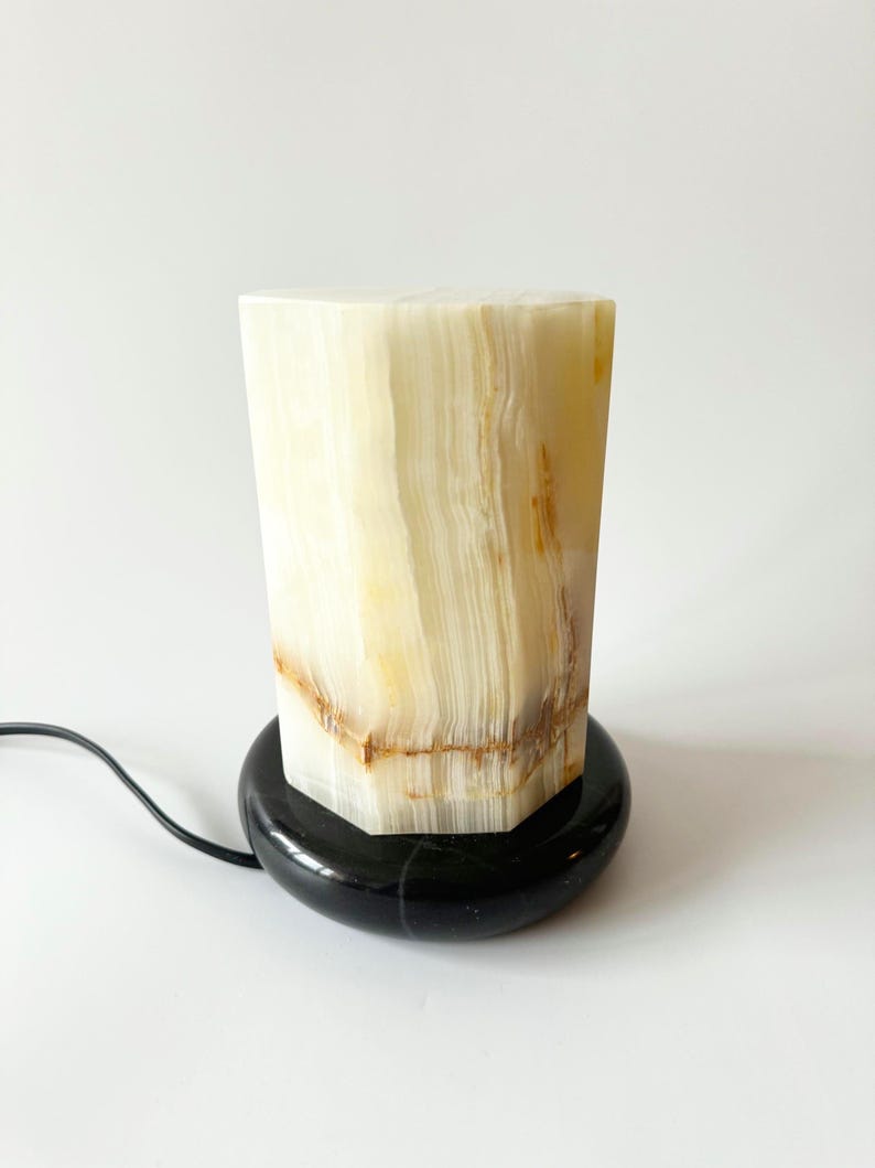 Mid-century onyx table lamp, octagonal minimalist table lamp, alabaster, marble, onyx lamp, stone lamp, handmade, vintage Italy 1960s image 1