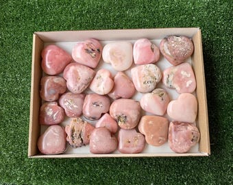 Lot von 24 rosa Opalherzen