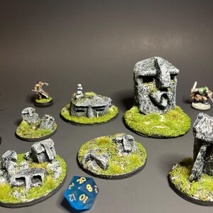Ancient Stone Head Fields Miniature Terrain