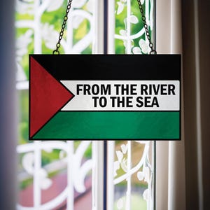 Free Palestine Faux Stained Glass Flag – Window or Garden Hanging Art for Gaza Awareness, Peaceful Resistance, and Support for Palestine