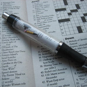 Crossword Puzzle Pen image 1