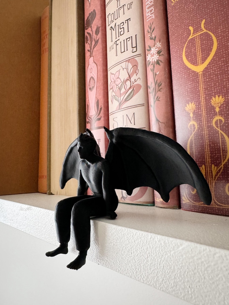 Rhysand / High Lord of the Night Court / Bat Boy Figurine / Court of