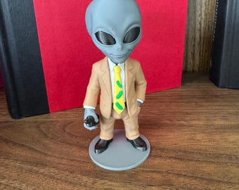 Quasar, Dungeon Crawler Carl’s Alien Lawyer Figure: DCC Fan Gift