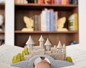 Just One More Chapter Reading Ring | Book Ring | Page Holder | Basgiath | Hogwarts