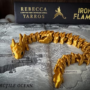 Andarna | Fourth Wing Articulated Dragon Figurine | Tairn and Sgaeyl