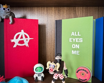 Carl and Samantha Magnetic Figure: Dungeon Crawler Carl |DCC Bookshelf Decor and Fan Gift