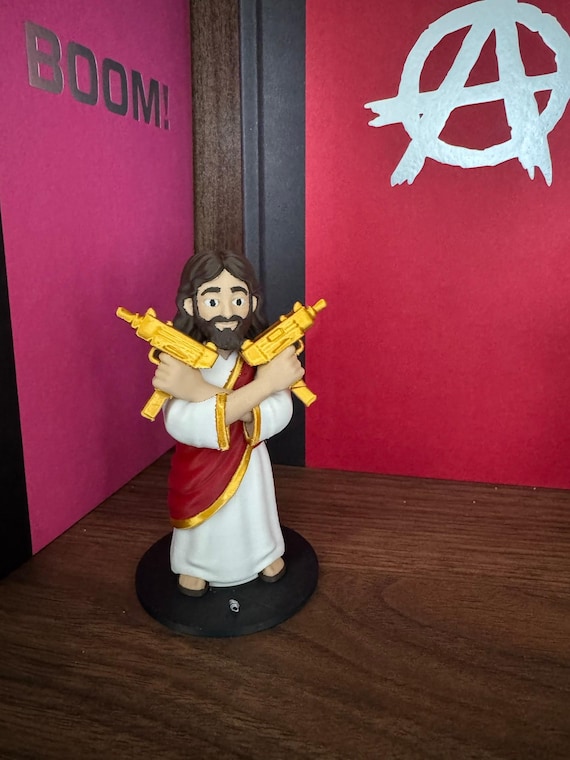 Uzi Jesus Figurine, Dungeon Crawler Carl HeyZoos Gold Edition, 3D Printed DCC Statue, Funny LitRPG Bookshelf Decor and Fan Gift view 5