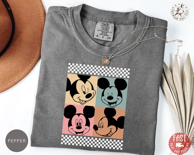 Peut inclure: Ensemble de trois tasses en c&eacute;ramique avec une finition mate et mouchet&eacute;e. Les tasses sont de couleurs cr&egrave;me, gris clair et gris fonc&eacute;. Chaque tasse a un design simple et minimaliste.