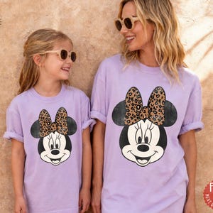 Comfort Colors® Leopard Bow Minnie T-Shirt, Minnie Shirt, Minnie Mouse Shirt bild 2