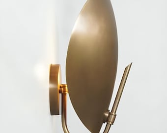 Brass Curved Petal Shade Wall Lamp, Mid Century Modern Turtle Wall Sconce, Antique Vintage Style Wall Light, Industrial Style Light Fixture