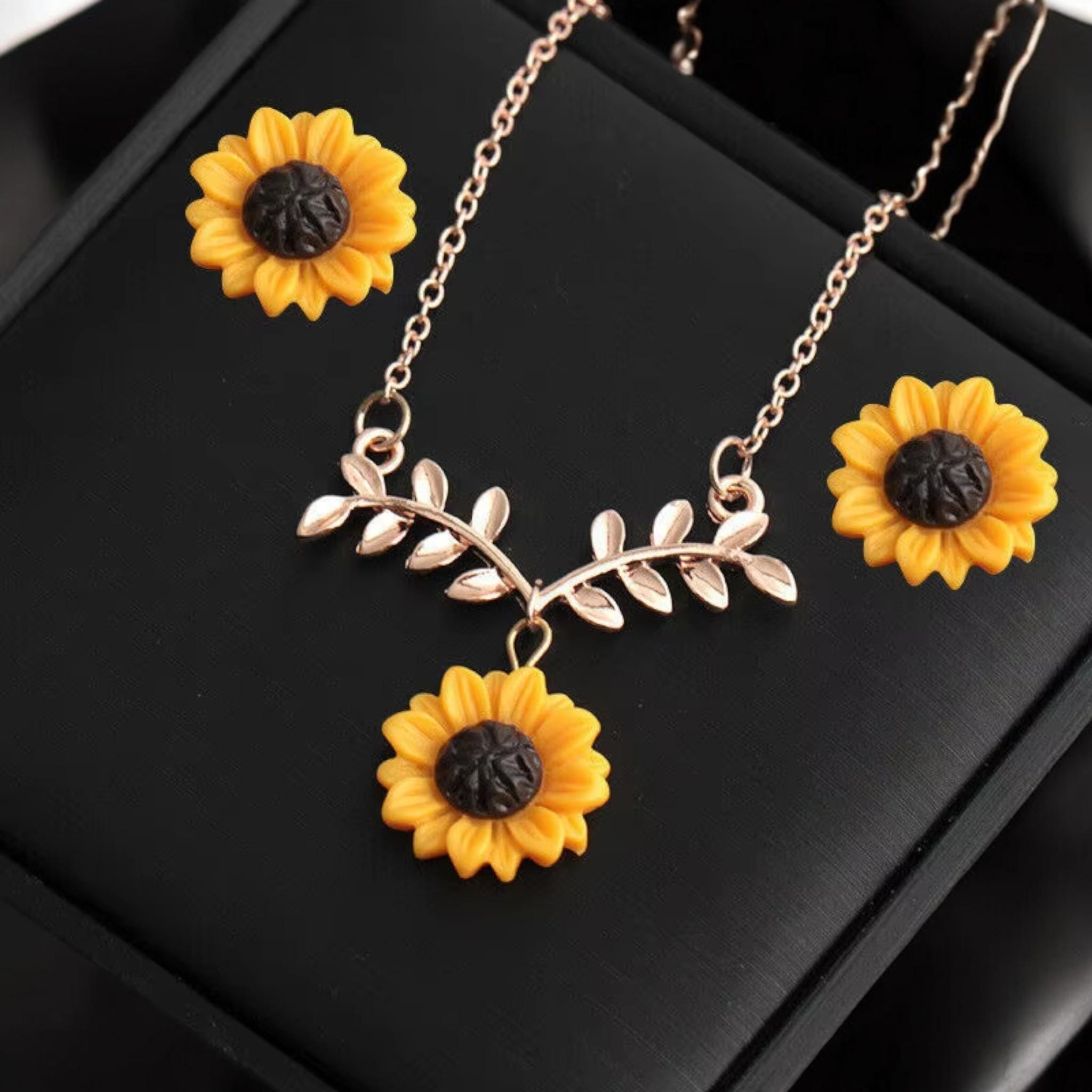 Sunflower Statement Necklace - Etsy