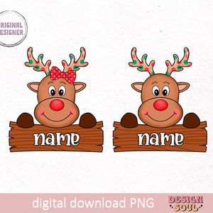 Peut inclure: Deux rennes de No&euml;l avec des nez rouges et des bois verts et rouges tenant des pancartes qui disent "nom".
