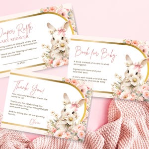 Tarjeta de baby shower con conejito de lazo rosa Libros de rifa de pañales para bebé Tarjeta de agradecimiento para baby shower de niña Plantilla Elegante y moderna para baby shower rosa