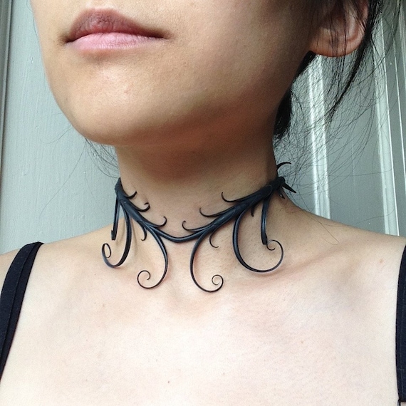 Symmetrical Choker Necklace/Headband