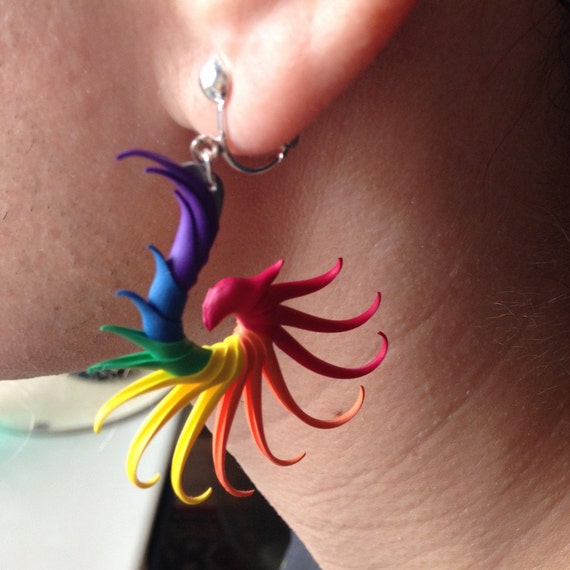 Rainbow Small Swoop Earrings