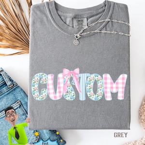 Comfort Colors® Custom Name Shirt,Personalized Grandma Tee,Floral Custom Shirt,Gift for Mom,Vintage Flower Name Shirt,Custom Family Name Tee