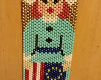 Betsy Ross Beaded Banner