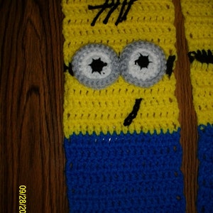 Minion Scarf image 3